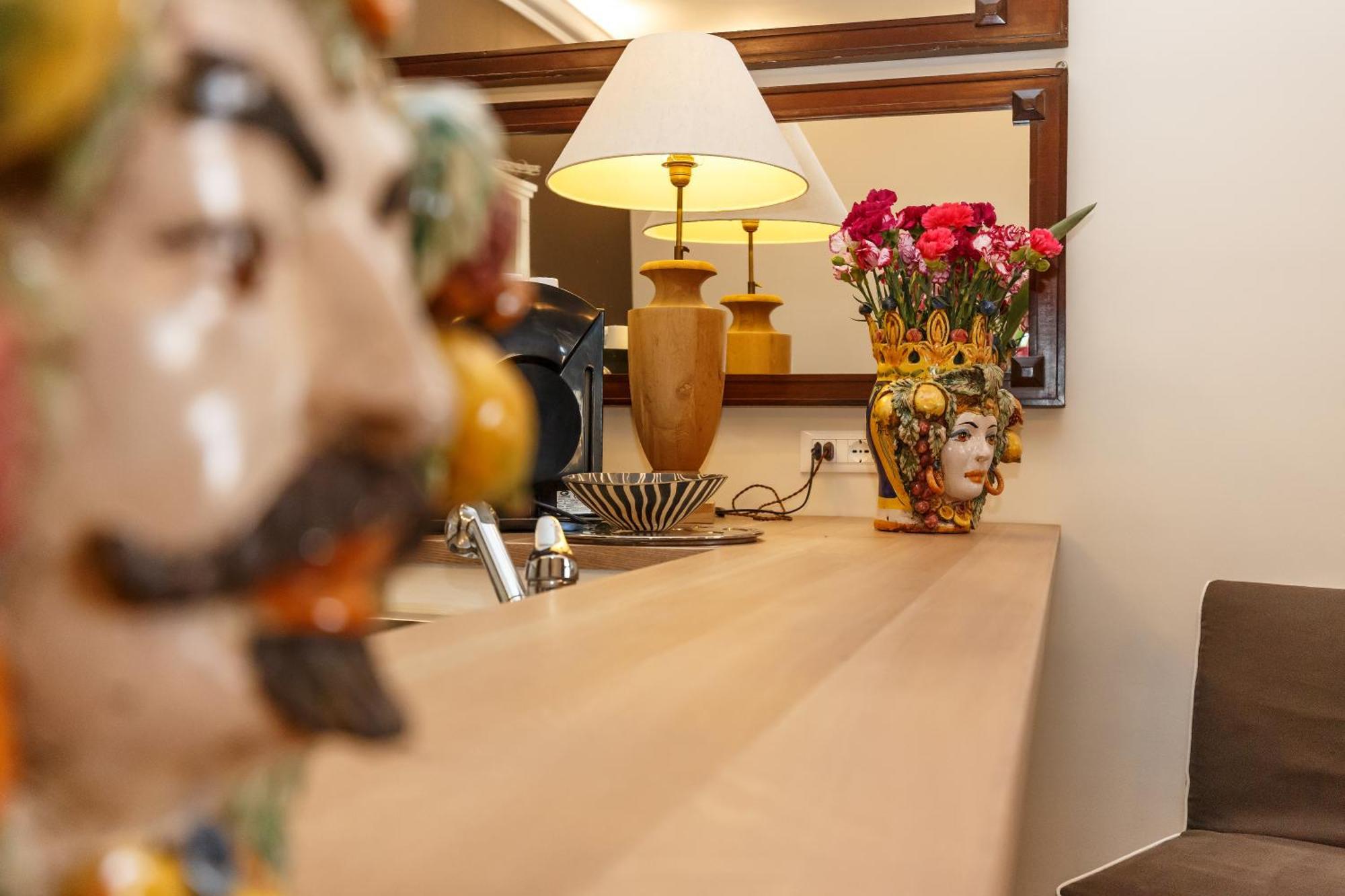 Bb 22 Charming Rooms & Apartments Palermo Exterior photo