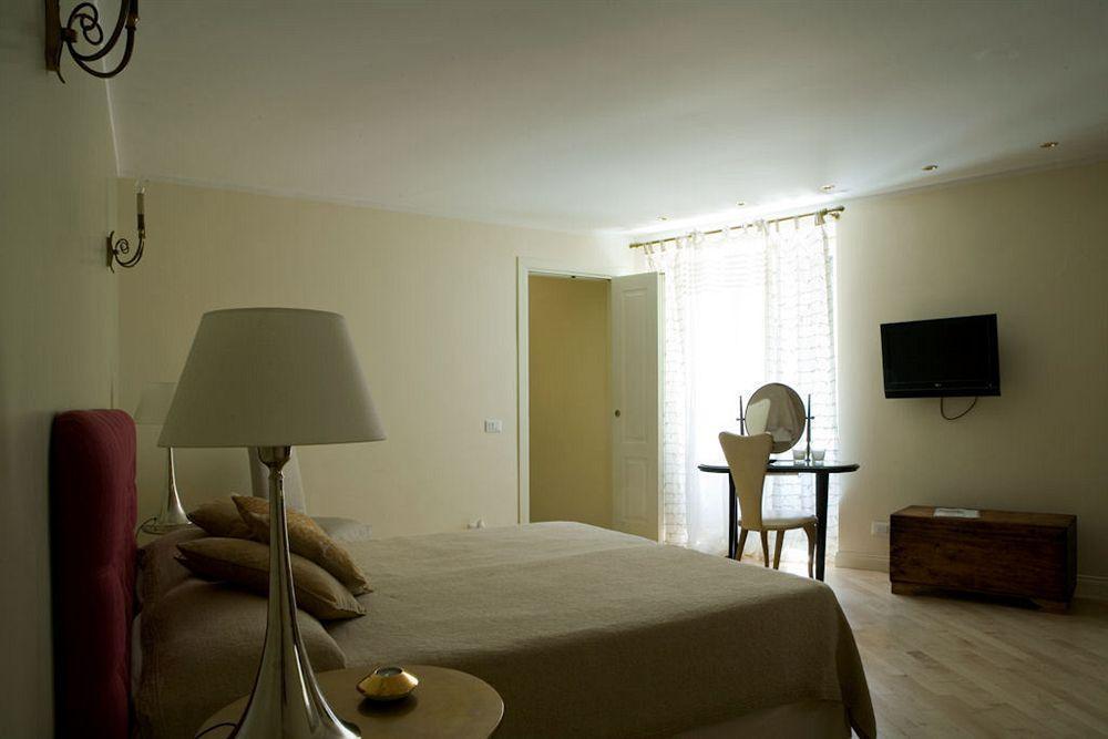 Bb 22 Charming Rooms & Apartments Palermo Exterior photo