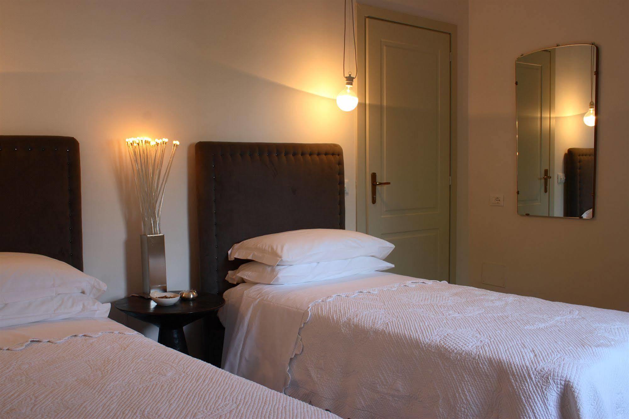 Bb 22 Charming Rooms & Apartments Palermo Exterior photo
