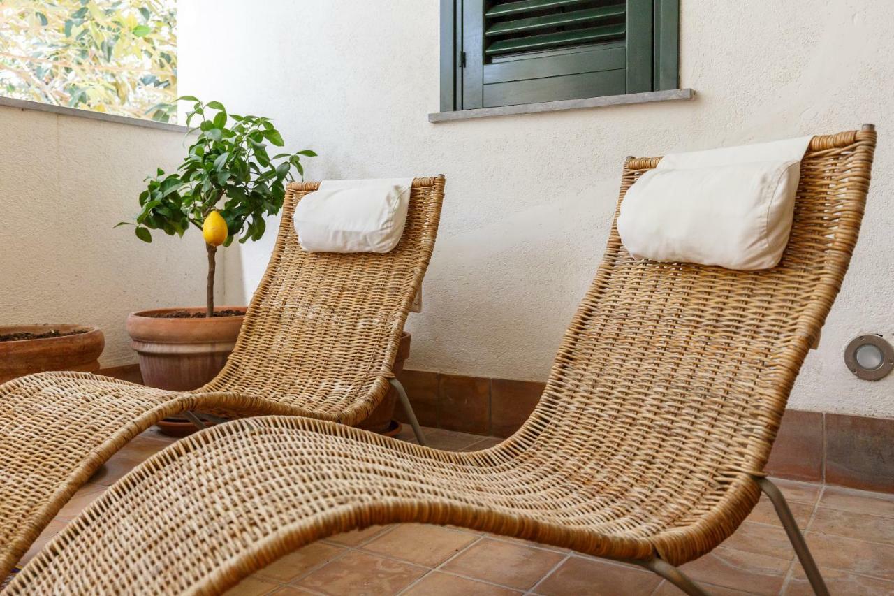 Bb 22 Charming Rooms & Apartments Palermo Exterior photo
