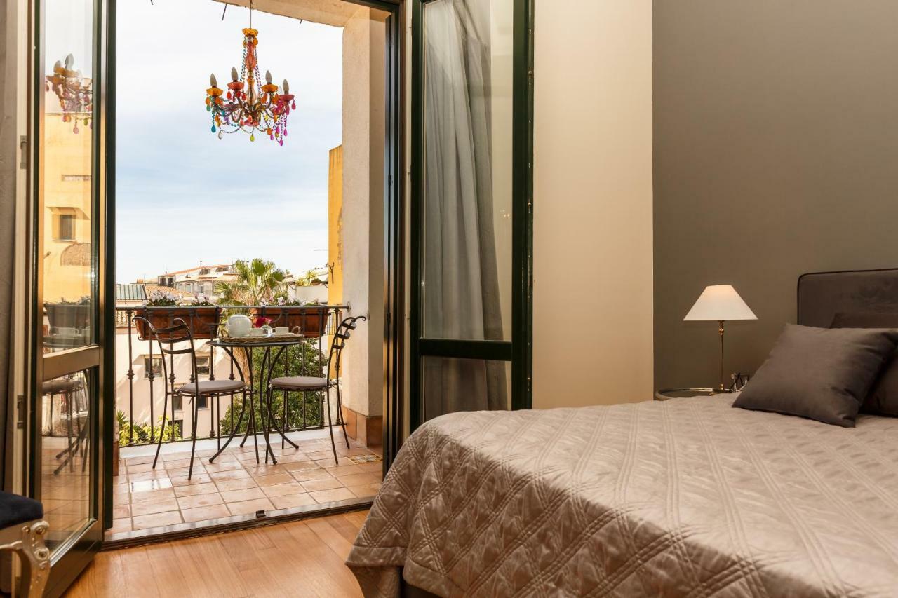 Bb 22 Charming Rooms & Apartments Palermo Exterior photo